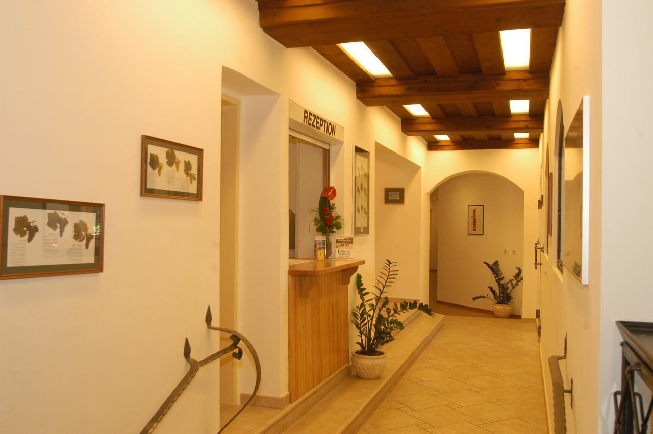 Weingut-Pension Stockingerhof Dürnstein المظهر الخارجي الصورة